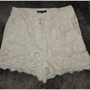 White Lace Romantic Shorts Cottagecore Scalloped Hem Boho